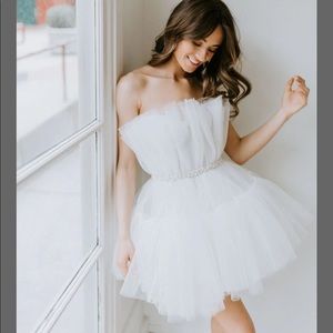 White tulle mini party dress